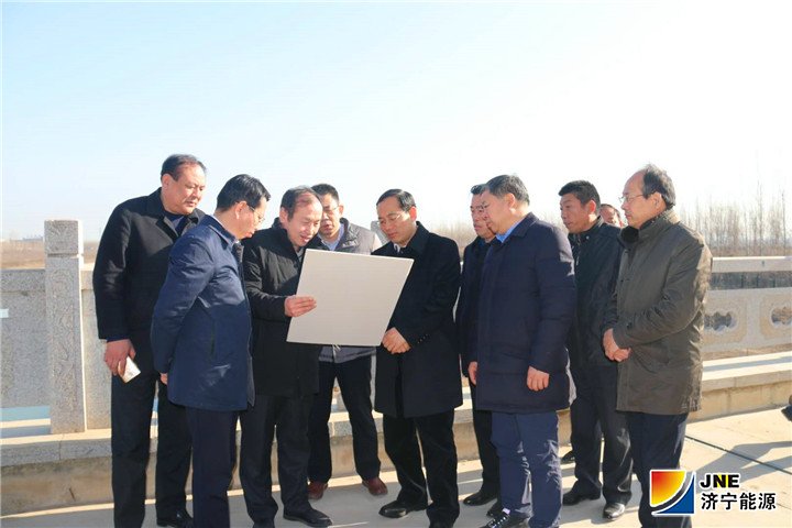 1547879284110832.jpg 济矿物流:11月16日,济宁市委副书记、市长、党组书记石光亮实地考察邓楼节制闸1(路英杰).jpg