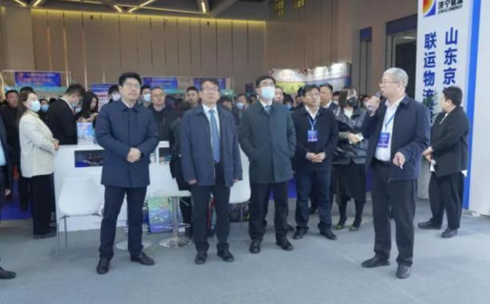 港航金属公司携手梁山港亮相第十八届中国（梁山）专用汽车展览会